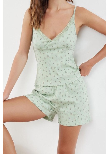 Kadın Askılı Yaka Askılı Kol Premium Pamuklu Çiçekli Dantel Detaylı Ip Fitilli Pijama Takımı modelleri