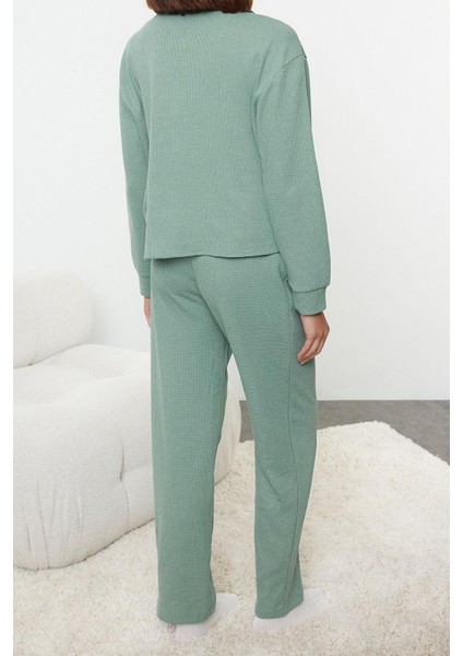 Kadın Moda Şık V Yaka Boru Paça Uzun Kol Etiket Detaylı Waffle Kumaş Örme Pijama Takımı