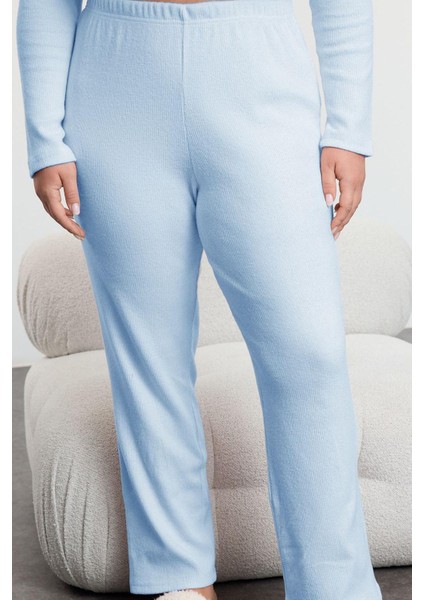 Tarz Rahat Büyük Beden Uzun Kollu Boru Paça Fırçalı Soft Fitilli Hırkalı Örme Pijama Takımı