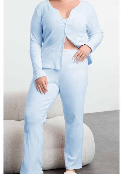 Tarz Rahat Büyük Beden Uzun Kollu Boru Paça Fırçalı Soft Fitilli Hırkalı Örme Pijama Takımı