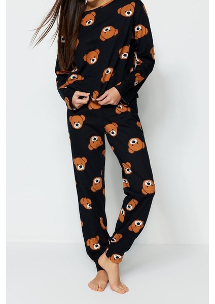 Tarz Rahat Uzun Kollu Boru Paça Pamuklu Ayıcık Desenli Örme Pijama Takımı