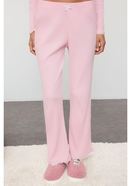 Tarz Rahat Uzun Kollu Geniş Paça Dantel Ve Kurdele Fiyonk Detaylı Fitilli Örme Pijama Takımı modelleri