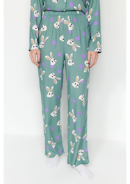 Tarz Rahat Uzun Kollu Boru Paça Tavşan Desenli Viskon Dokuma Pijama Takımı indirimleri