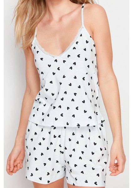 Tarz Rahat Kolsuz Kol Boru Paça Uçuk Pamuklu Kalpli Dantel Detaylı Ip Örme Pijama Takımı fırsatları