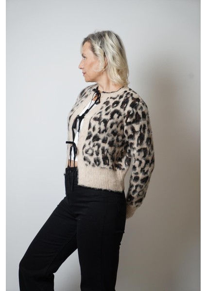 Bağcık Detay Leopar Hırka fiyatları