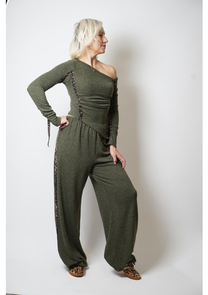 Leopar Biyeli Triko Takım