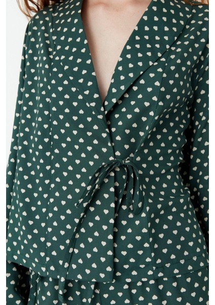 Kadın Moda Şık V Yaka Boru Paça Uzun Kol Kalp Desenli Bağlama Detaylı Viskon Dokuma Pijama Takımı fırsatları