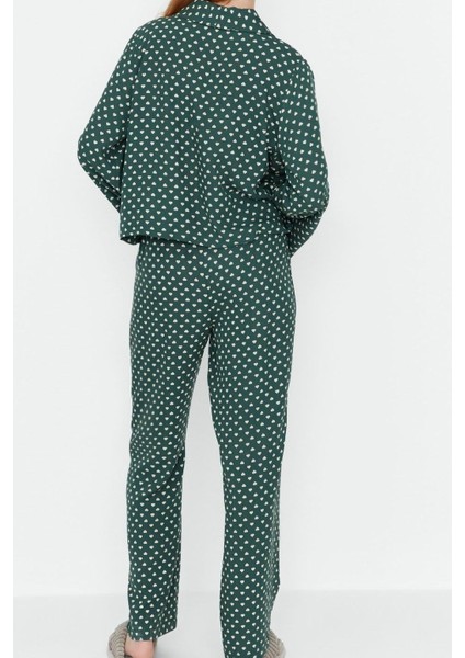 Kadın Moda Şık V Yaka Boru Paça Uzun Kol Kalp Desenli Bağlama Detaylı Viskon Dokuma Pijama Takımı indirimleri