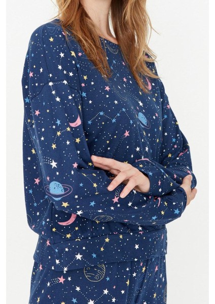 Tarz Rahat Uzun Kollu Lastikli Paça Pamuklu Galaksi Desenli Örme Pijama Takımı