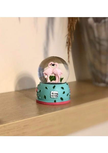 Yeşil Mini Flamingo Kar Küresi, Eğlenceli ve Şık Dekorasyon Parçası
