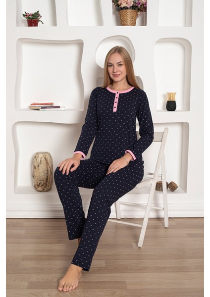 Desenli Kadın Pijama Takımı - 3 Düğmeli Uzun Kollu Likralı Penye Cepli Alt modelleri