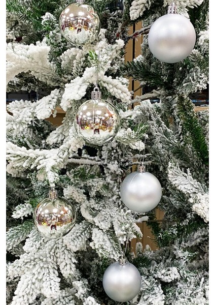 Yılbaşı Ağacı Topu 3 Adet Parlak 3 Adet Mat Toplam 6 Adet 6 cm Boyutunda modelleri