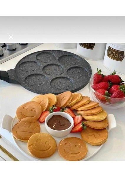 Mina Döküm Yüz Emojili Pankek Tavası 28 cm fırsatları