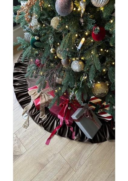 Kadife Yılbaşı Ağacı Örtüsü Pileli Yılbaşı Çam Ağacı Örtüsü 150 cm Çaplı modelleri