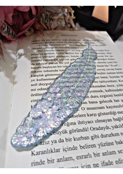 Epoksi Kuş Tüyü Açık Mavi Renkli Desenli Kitap Ayracı