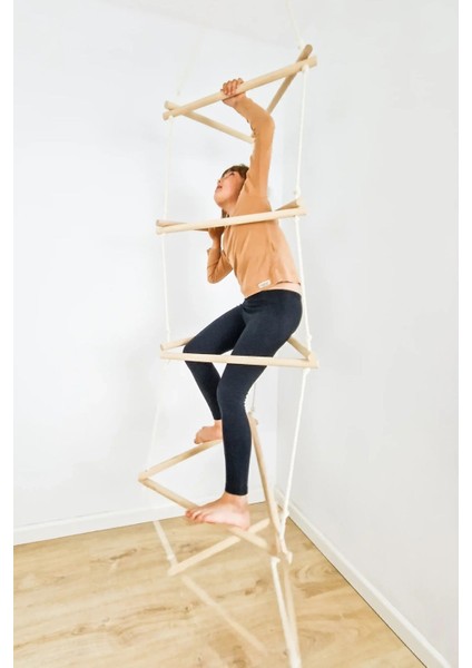 5 Basamaklı Üçgen Tırmanma Kulesi Ahşap Çocuk Oyunu, Eğlenceli ve Güvenli Oyun Keyfi