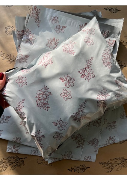 Renkli Kargo Poşeti - Çiçek Desenli Tasarım Kargo Paketi- 25X37 cm - Cepsiz- 100 Adet -Kırmızılı