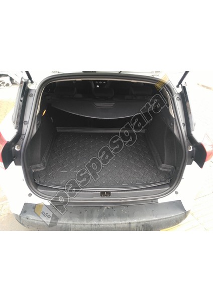 Renault Clio 4 Sport Tourer Üst Bagaj Havuzu 2013-2019 Arası