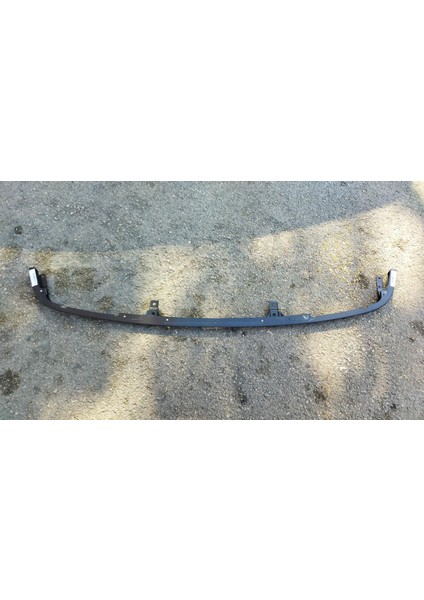 Itaqı Far Altı Çıtası Komple Hyundai Excel 1992-1994 Uyumlu 8637024300