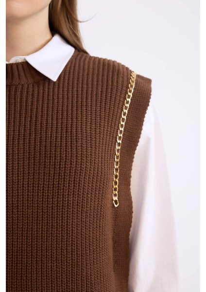 Yarım Balıkçı Yaka Basic Düz Yan Yırtmaçlı Triko Süveter D5022AX24AU indirimleri