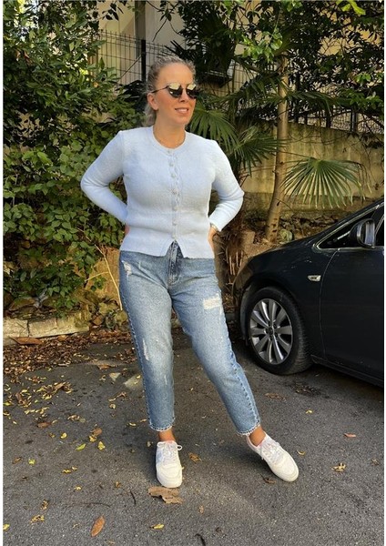 Yırtık Detaylı Denim Pantolon modelleri