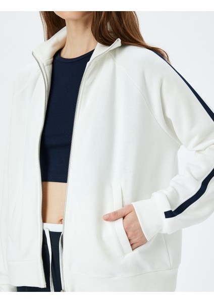 Cepli Dik Yaka Fermuarlı Çizgili Oversize Sweatshirt