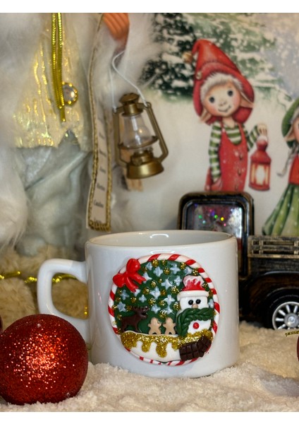 Kişiye Özel El Yapımı Kardan Adam Motifli Yılbaşı Hediyelik Porselen Kupa Mug