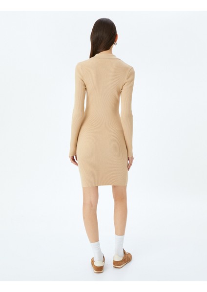 Düğmeli Uzun Kollu Mini Polo Yaka Triko Elbise fırsatları