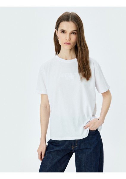 Pamuklu Bisiklet Yaka Kısa Kollu Basic T-Shirt