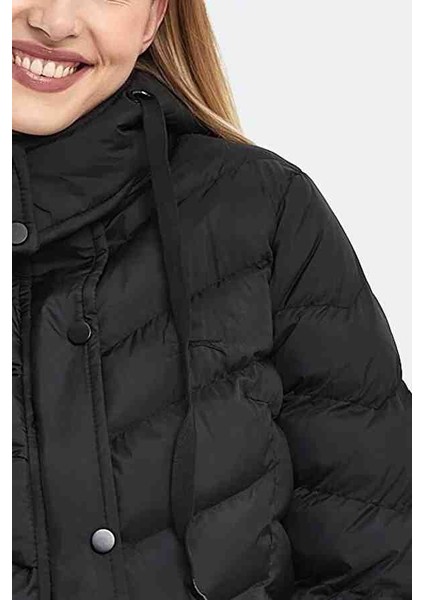 Bayan Mont modelleri