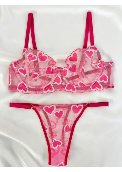 Love In The Air Pembe Fuşya Kalp Desenli Brode Iç Çamaşırı Takımı