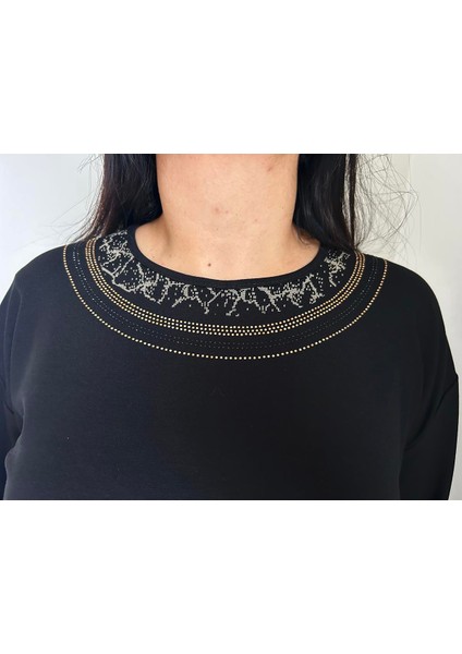 Kadın Büyük Beden Baskılı Yaka ve Etek Taş Detaylı Bluz -BGB69 modelleri