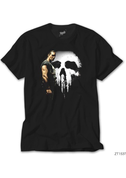 Punisher In The Shadow Siyah Tişört