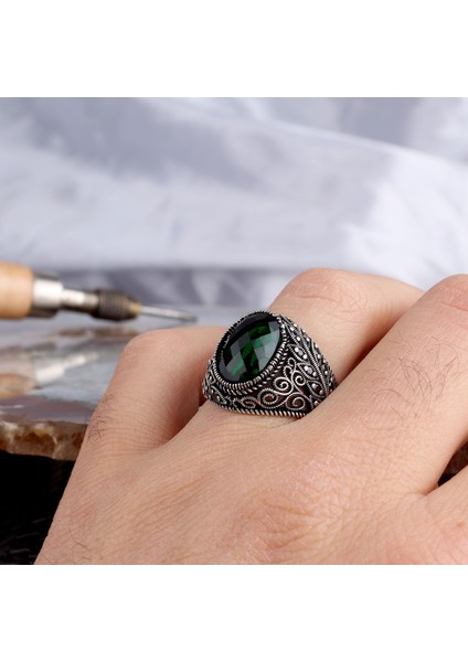 Oval Model 925 Ayar Gümüş Zirkon Taşlı Erkek Yüzük
