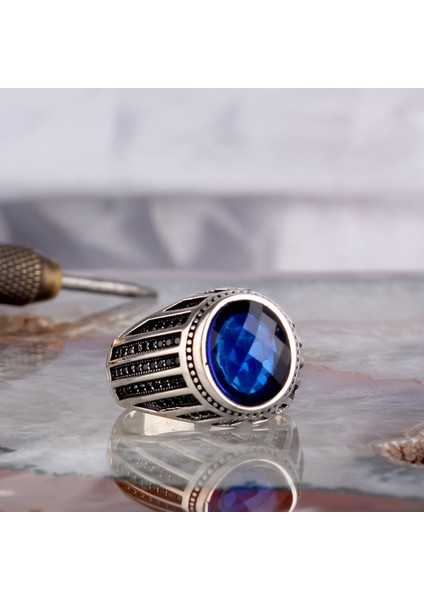 Oval Model Zirkon Taşlı 925 Ayar Gümüş Erkek Yüzük