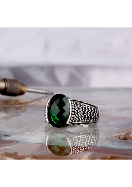 Oval Model Zirkon Taşlı 925 Ayar Gümüş Yüzük fiyatları