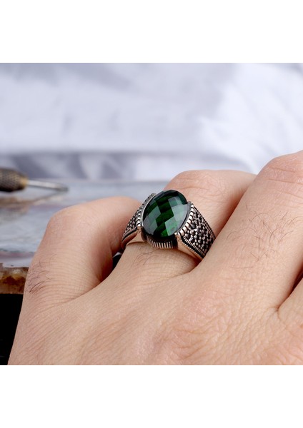 Oval Model Zirkon Taşlı 925 Ayar Gümüş Yüzük modelleri