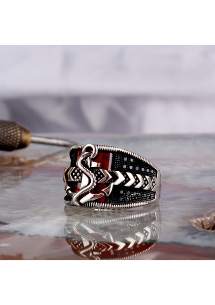 Deniz Çapası Model Kırmızı Zirkon Taşlı Gümüş Yüzük fiyatları