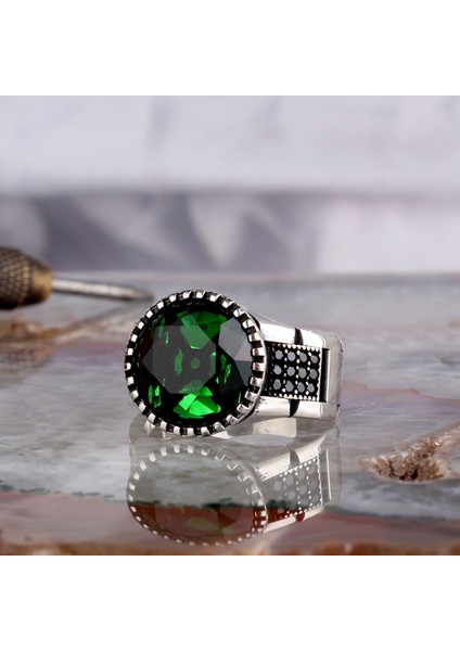 Zirkon Taşlı Oval Model 925 Ayar Gümüş Erkek Yüzük fiyatları