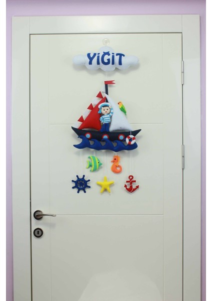 Yiğit Isimli Denizci Bebek Odası Kapı Süsü