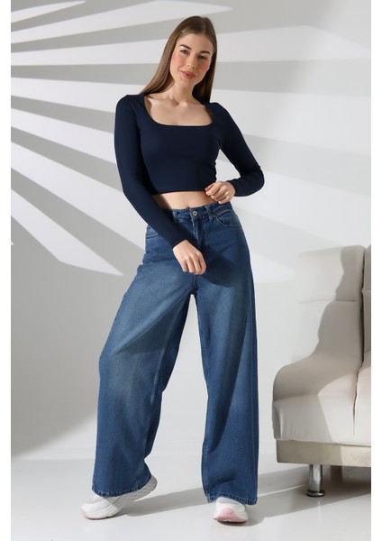 Kare Yaka Penye Kompakt Esnek Kumaş Uzun Kol Bluz 21650 Lacivert