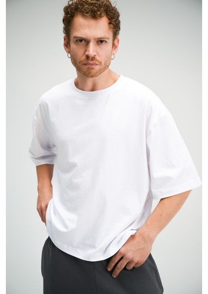 Erkek Oversize Beyaz T-Shirt