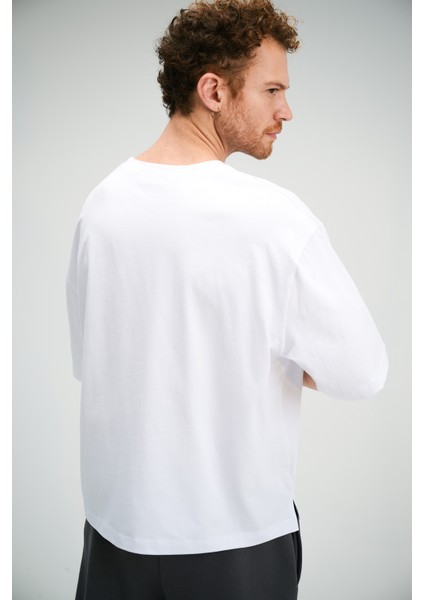 Erkek Oversize Beyaz T-Shirt fırsatları