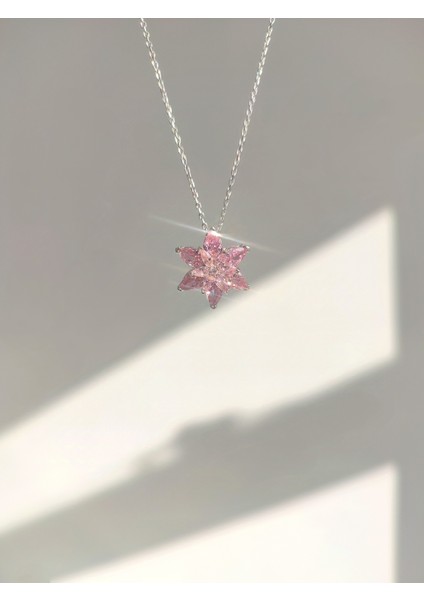 925 Ayar Gümüş Lotus Çiçeği Kolye fiyatları