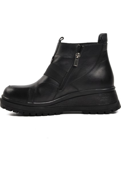 Siyah Kadın Bot fiyatları