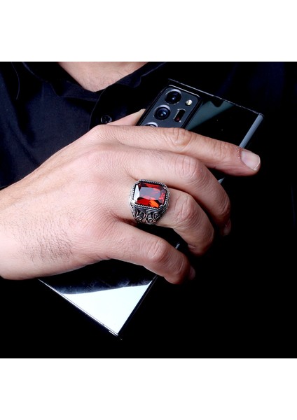 925 Ayar Gümüş Kırmızı Renk Zirkon Taşlı Model Erkek Yüzük modelleri