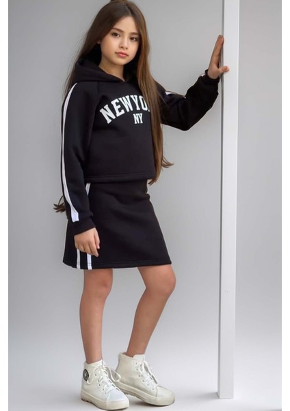 Kız Çocuk New York Baskılı Kapüşonlu Sweatshirt Ip Askılı Penye Kumaş Elbise 2li Siyah Takım modelleri