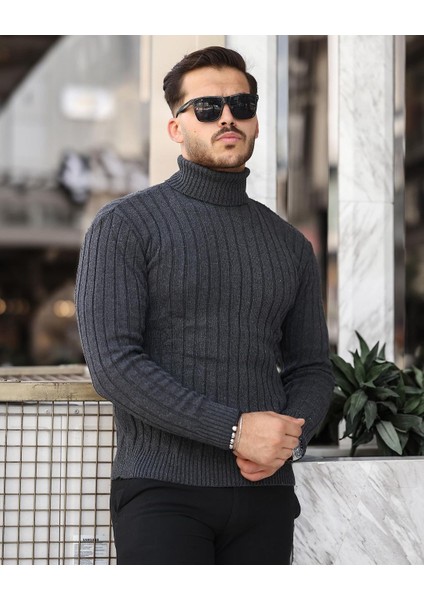 Balıkçı Yaka Triko Kazak