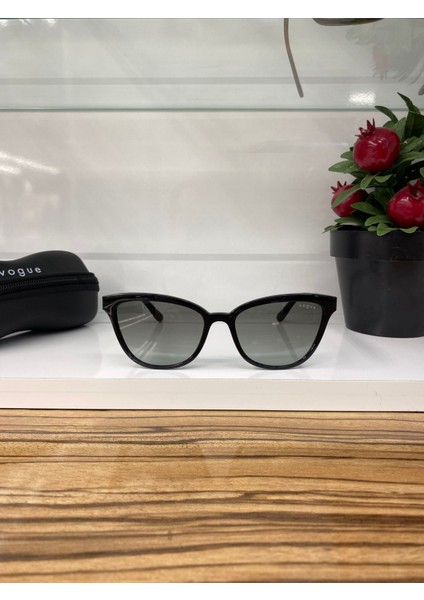 Vo 5496-SI W44/11 Siyah Kemik Cat Eye Model Çerçeve Degrade Polikarbon Cam Kadın Güneş Gözlüğü