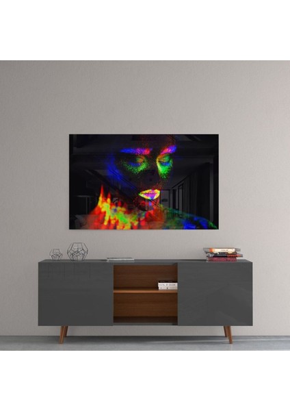 Kadın Portre 33 Cam Tablo fırsatları